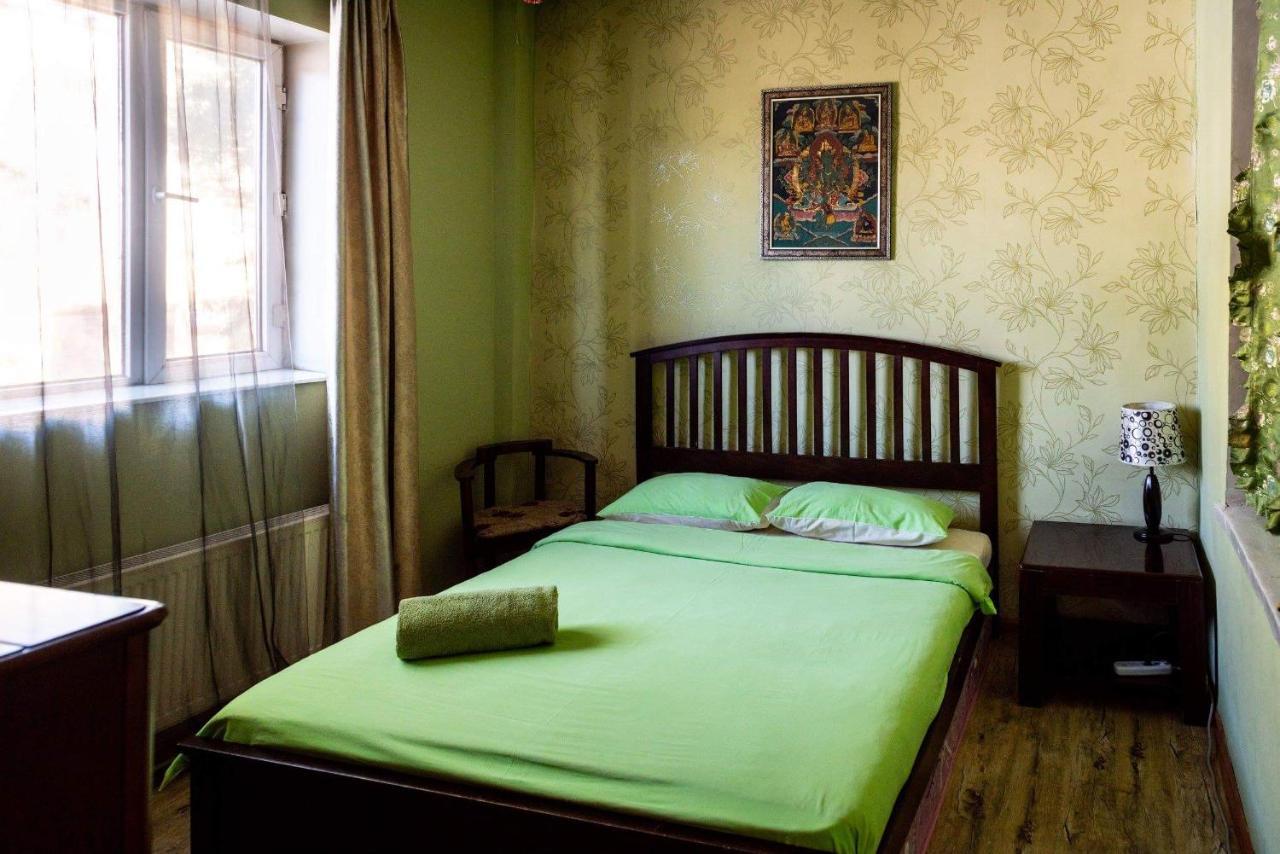 Lotus Guesthouse ウランバートル エクステリア 写真